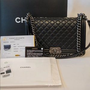 🚫🚫SOLD🚫🚫CHANEL NEW MEDIUM LEBOY CALFSKIN ENTRUPY AUTHENTICATED RUTHENIUM HDW